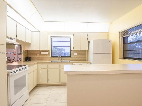 3rd image of 6080 N Sabal Palm Blvd APT 311