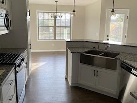 2nd image of 502 Stella Ct