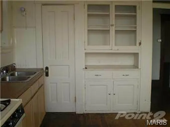 3520-3522 Juniata St, Saint Louis, MO 63118