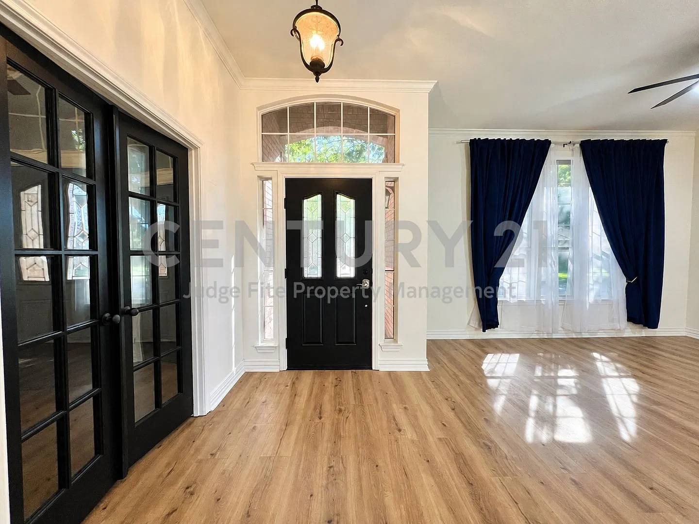 Tastefully Updated 4/2/2 with Sparkling In-Ground Pool in Keller! — Photo 3