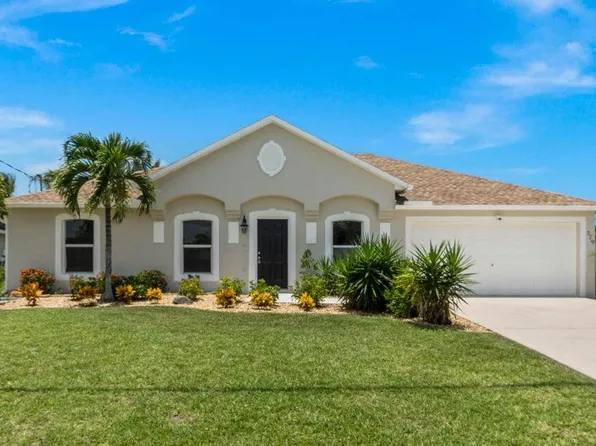 579 SW Whitmore Drive, Port St Lucie, FL 34984