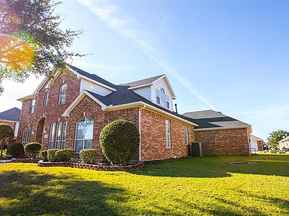 3rd image of 3009 Bluewood Dr
