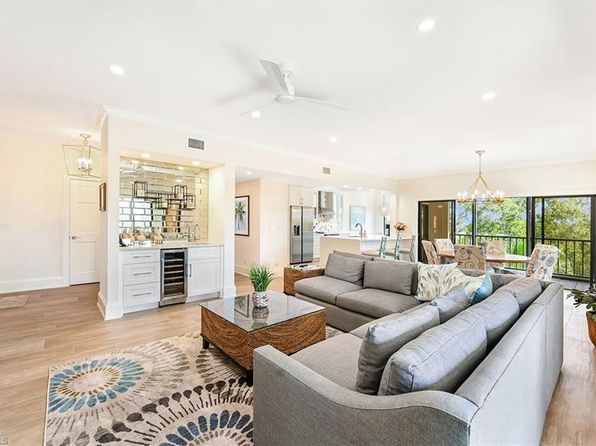 6770 Pelican Bay Blvd E #242