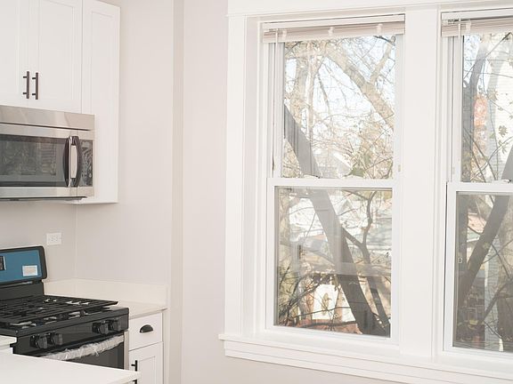 2nd image of 2454 N Saint Louis Ave APT 3