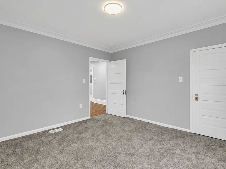 3606 Cadieux Rd — Photo 25