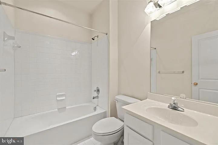 14160 Catbird Dr — Photo 20
