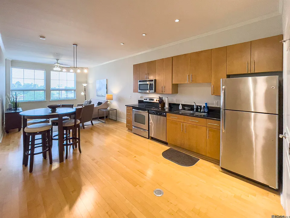 7707 Bluebonnet Blvd #309