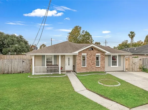 2013 S River Park Dr, Violet, LA 70092