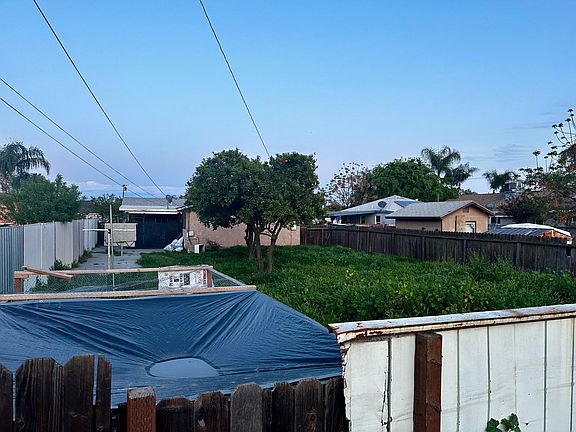 large backyard (view from alley)
