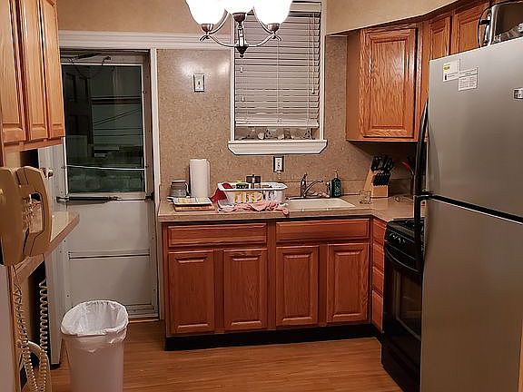 5th image of 2509 S Darien St