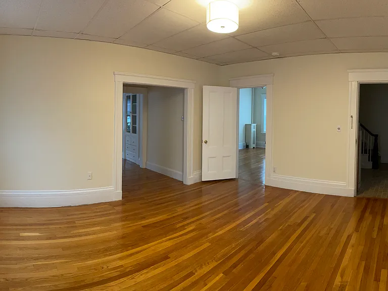 37 Avon St #1 — Photo 12