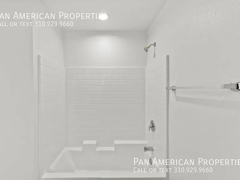 1033 S Montebello Blvd #F — Photo 16