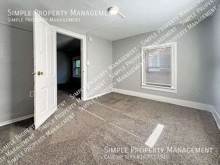 1317 Hamilton Ave NW #2 — Photo 10