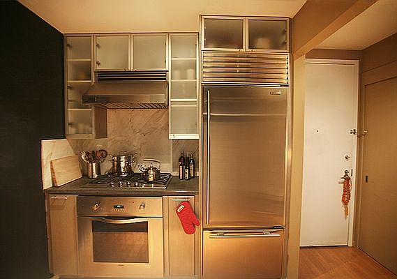 3rd image of 200 Chambers St APT 4S