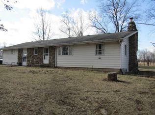 18518 Wesley Chapel Rd, Churubusco, IN 46723