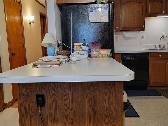 4th image of 2924 S Englewood Ave