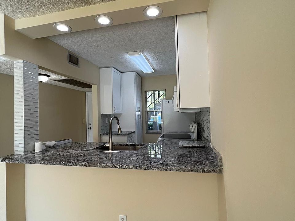 2nd image of 9839 Three Lakes Cir