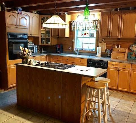 5th image of 155 Deerfield Ln NW