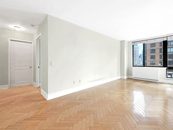 3rd image of 2 Columbus Ave APT 14D