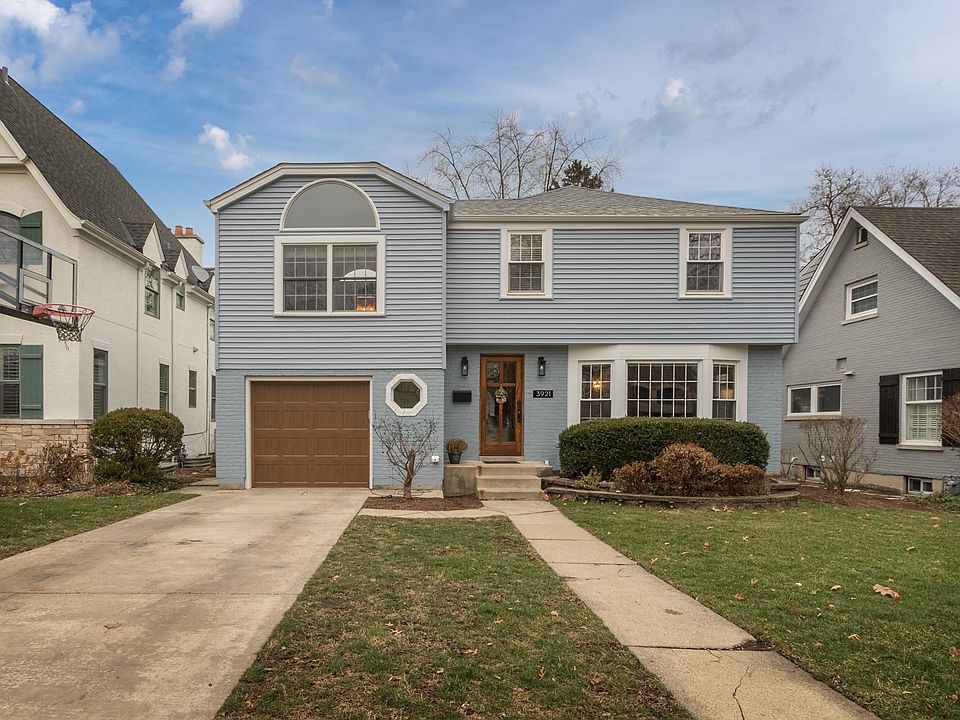 1st image of 3921 Ellington Ave