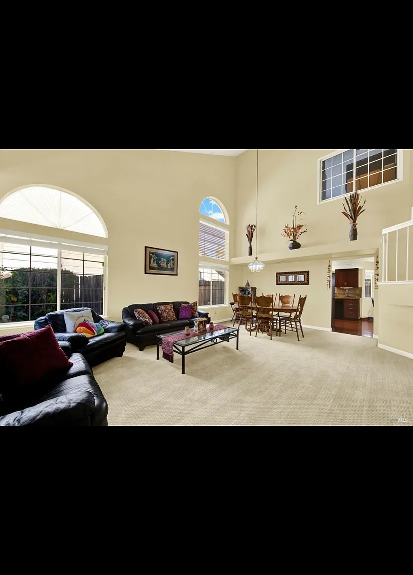 4 bed, 1757 sqft, $3,500 — Photo 3