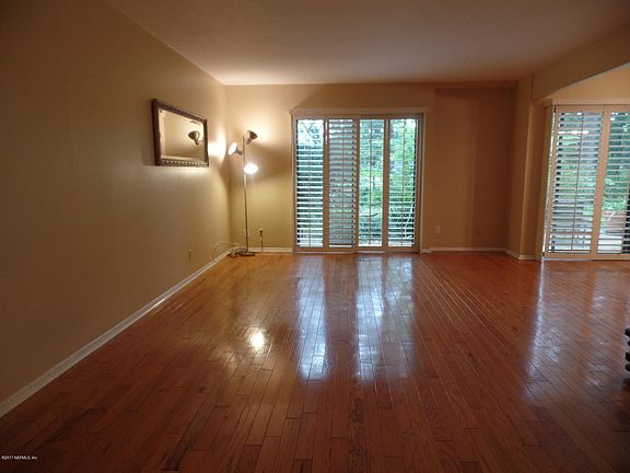 2nd image of 6219 Lake Tahoe Dr #6219