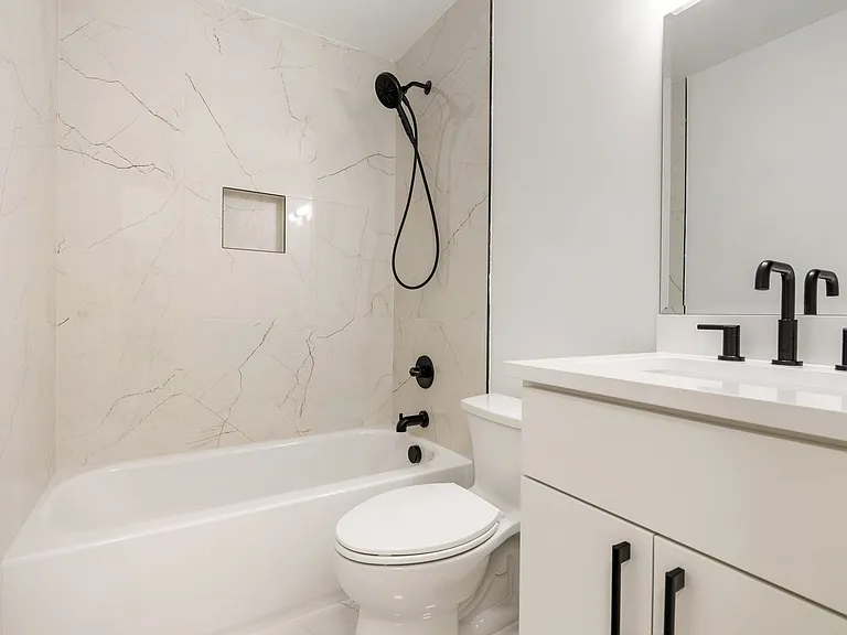 3517 Huntleigh Dr — Photo 16