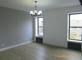 Rented by aptsandlofts.com