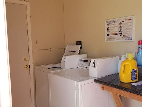 3rd image of 250 Ivy St APT C