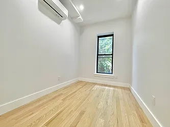 Rented by Doorway NYC, LLC