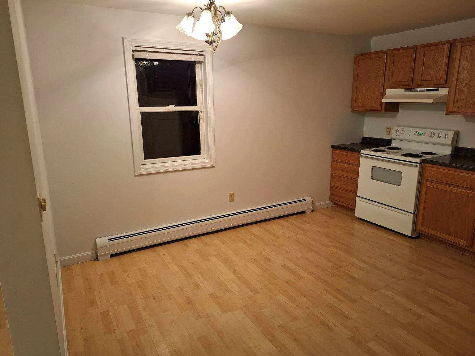 18 Colby Way - A — Photo 3