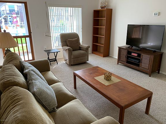 2nd image of 190 E Olmstead Dr Unit C3