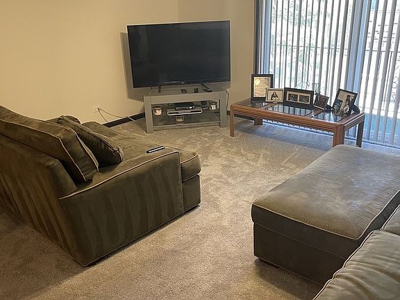 3rd image of 7121 Laverne Ln APT 2B