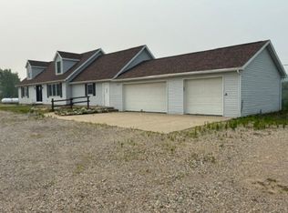 435 26th St, Allegan, MI 49010