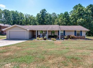 905 Johnson Rd, Maryville, TN 37804