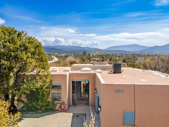 382 Calle Colina, Santa Fe, NM 87501