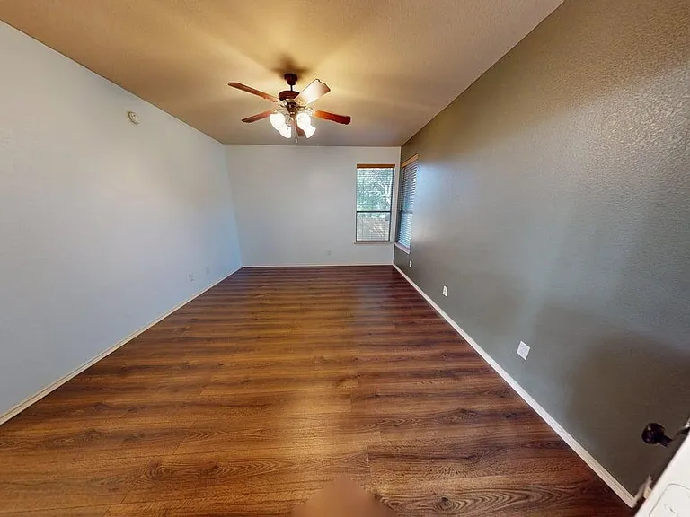 6705 Rosita Oak Dr — Photo 42