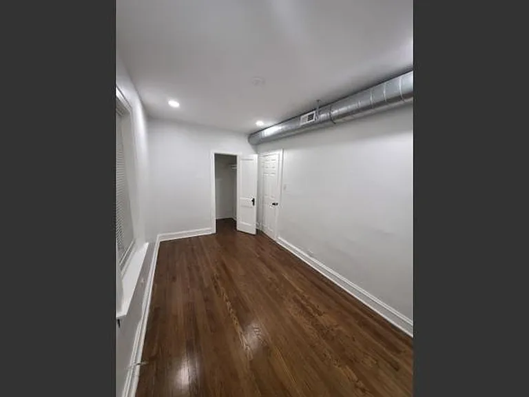 1748 N Keystone Ave — Photo 15