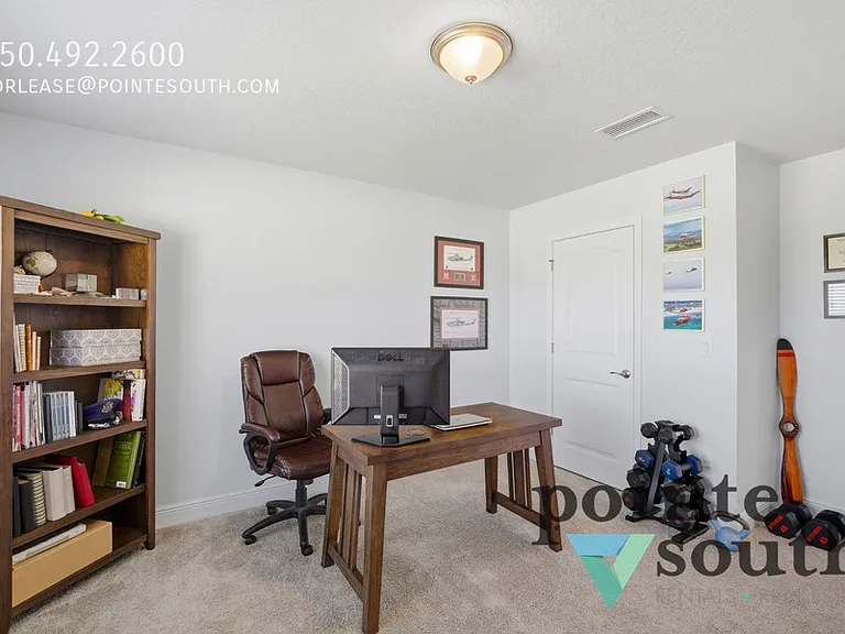 5725 Montauk Way — Photo 12