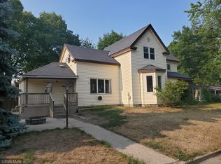 326 S Holcombe Ave, Litchfield, MN 55355