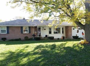 1582 Red Jacket Rd, Grand Island, NY 14072