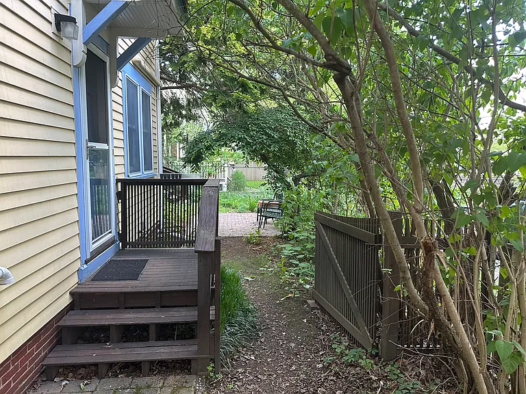 7 Pleasant Pl — Photo 2