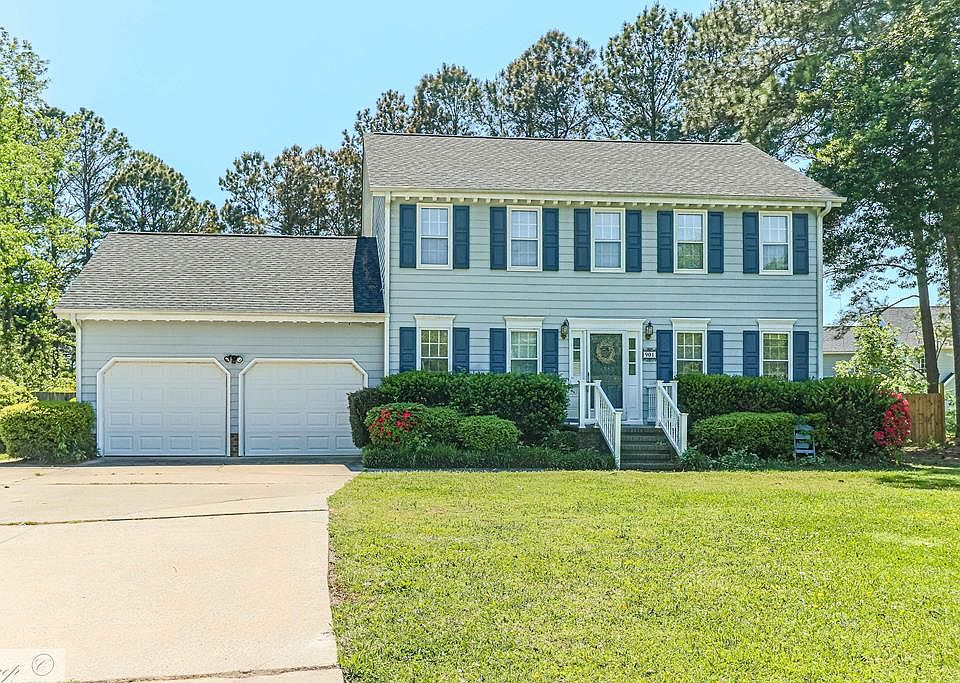 1st image of 901 Shelley Dr