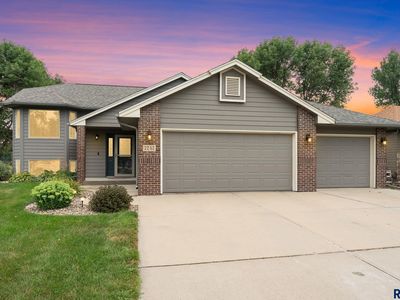 7247 W Chesapeake Ln, Sioux Falls, SD, 57106