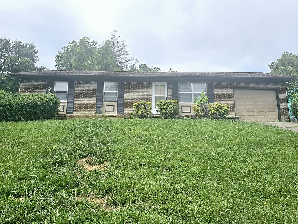 1st image of 4907 Oakbrook Ct