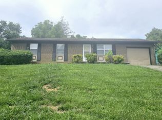 4907 Oakbrook Ct, Knoxville, TN 37918