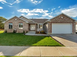 1321 N 1435 W, Clinton, UT 84015