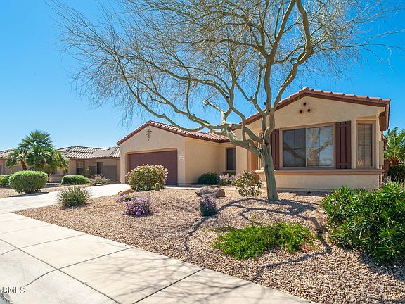 3rd image of 17047 W Oasis Springs Way