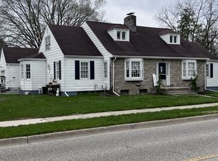 373 W Gilford Rd, Caro, MI 48723