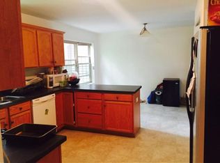 88 Hockanum Rd #B, Northampton, MA 01060